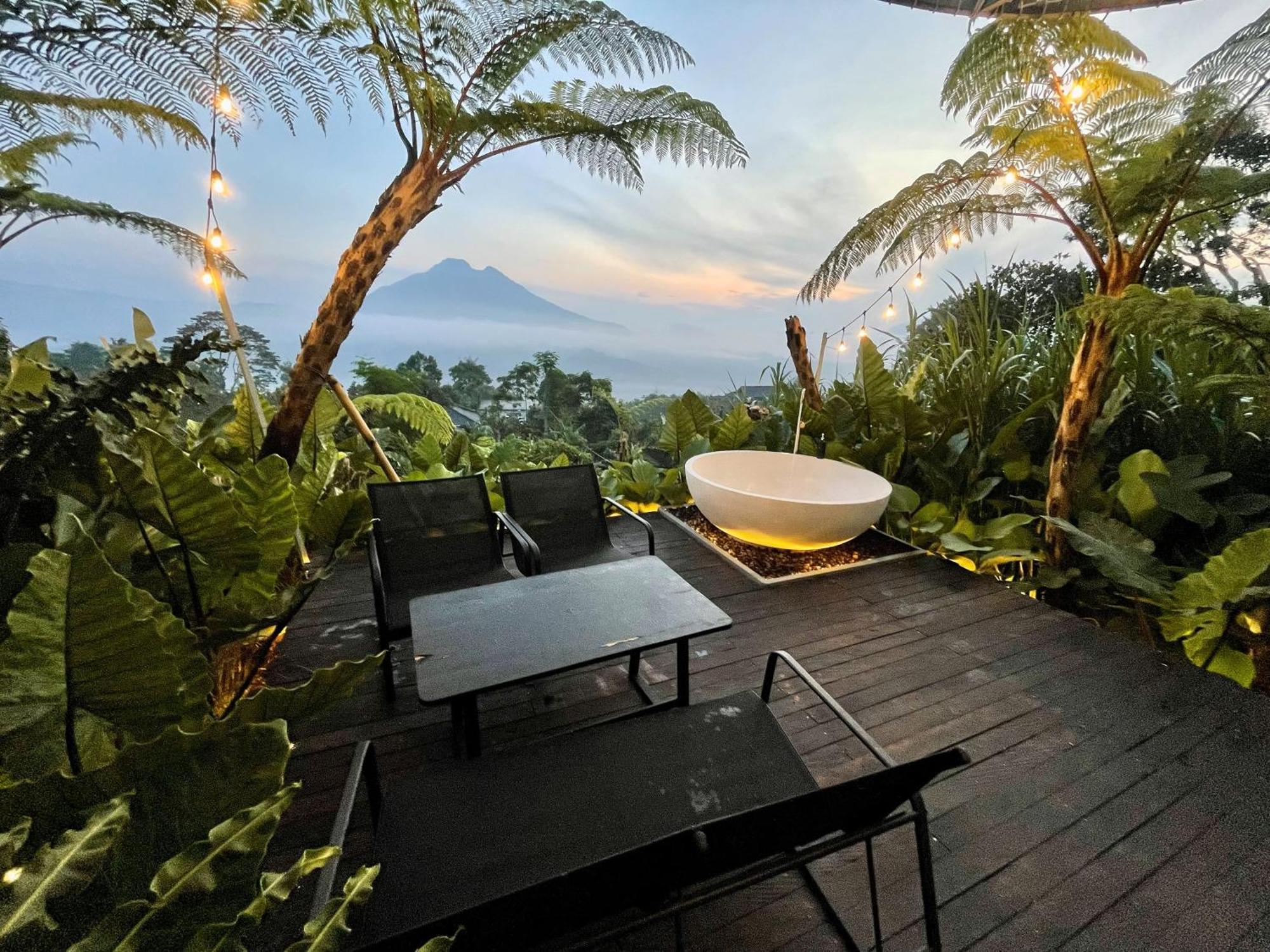 Black Wood Cabin Kintamani Exterior foto
