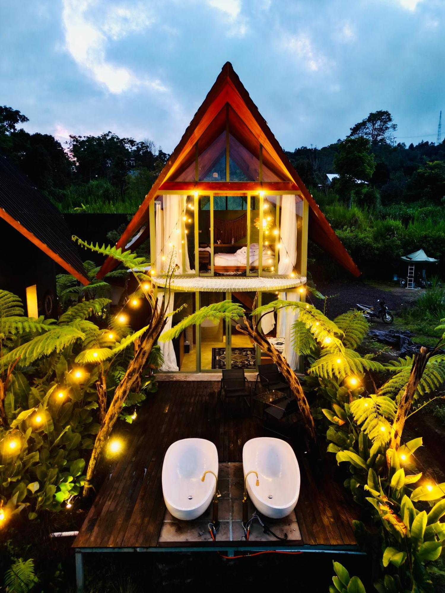 Black Wood Cabin Kintamani Exterior foto